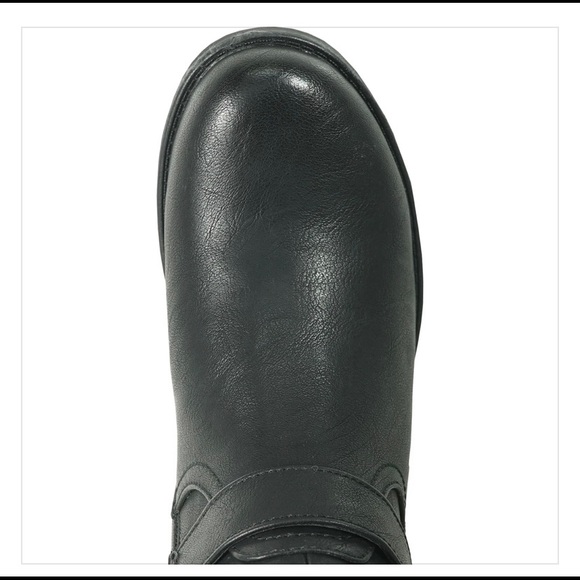 Long boots check description use to have our own store business shutdown now - Picture 4 of 6